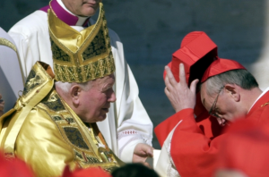 Giovanni Paolo II crea Cardinale l'Arcivescovo di Buenos Aires, Bergoglio. 