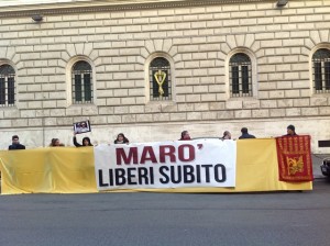 Manifestazione a Roma per i Marò.