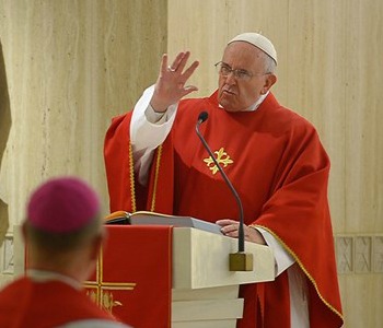 Papa Francesco: Chiesa sia povera e si vanti di Dio non di se stessa