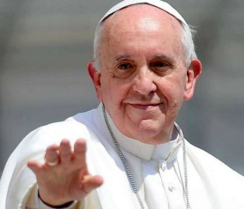 Papa Francesco alla Cei: non servono preti clericali o funzionari