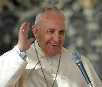 Papa Francesco all'Udienza Generale: Il vescovato è un servizio, non un'onoreficenza per vantarsi