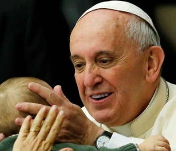Papa Francesco: rompere isolamento per chi soffre di autismo