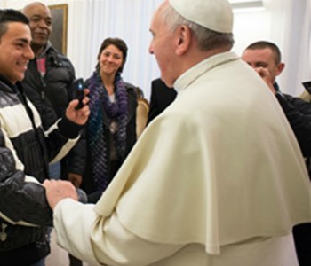Papa Francesco scrive ai detenuti di Latina. Il carcere sia occasione di crescita