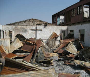 Niger: Messe senza paramenti nelle chiese distrutte dai roghi