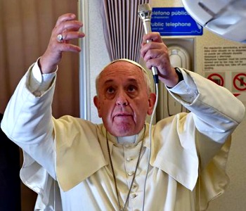 Papa Francesco: i filippini mi hanno commosso. Forse in Africa a fine anno