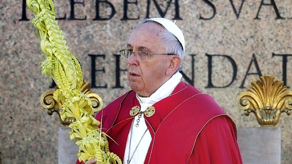 Umiltà è la via di Dio: Papa Francesco nella Domenica delle Palme