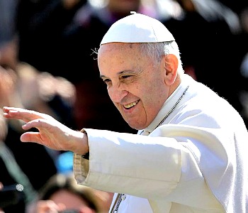 Videomessaggio del Papa per nuova Chiesa Università Cattolica Argentina
