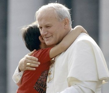 Ruini: Giovanni Paolo II, un grande uomo con un grande cuore