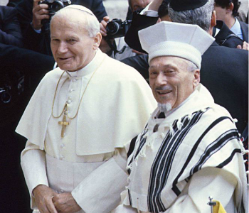 13 aprile 1986 Giovanni Paolo II entrava nella Sinagoga di Roma. Prima volta dai tempi di Pietro
