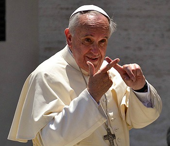 Papa Francesco: Rimuovere le differenze tra uomo e donna non è una soluzione, anzi crea un problema