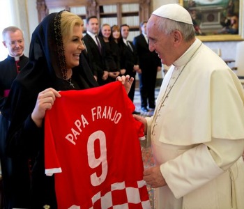 Giovani e crisi economica nel colloquio tra il Papa e presidente croato