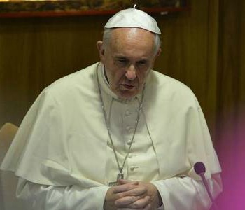 Papa Francesco alla Cei: non siate timidi nel denunciare i corrotti