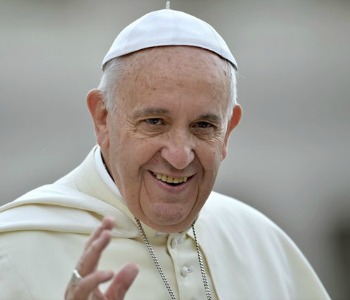 Papa Francesco: Chiesa costruisce ponti, ma non si lascia colonizzare da pensieri forti
