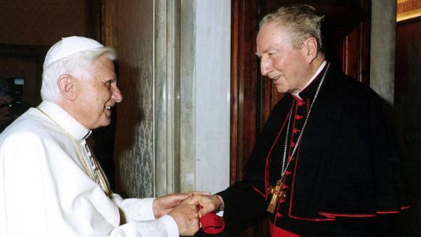 Martini, la rinuncia di Benedetto e il conclave 2005