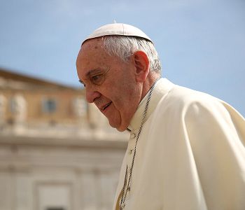 Papa Francesco: contro l'Aids si vince se siamo uniti