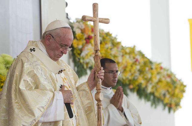 la storia del pastorale in legno utilizzato dal Papa in Ecuador...