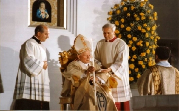 Giovanni Paolo II al Santuario della Madonna delle lacrime a Siracusa