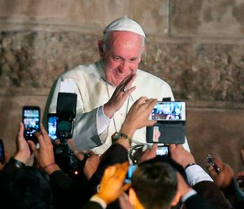 Dal Concilio Vaticano II a Papa Francesco: 50 anni di comunicazione. Le nuove tecnologie sono realmente a servizio dell'uomo?
