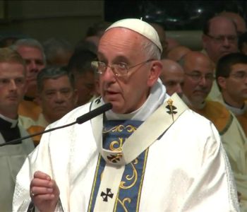 Papa Francesco: pregate ferventemente per le decisioni del prossimo Sinodo sulla famiglia