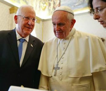 Papa Francesco al presidente israeliano Rivlin: Riavviare negoziati diretti con i palestinesi