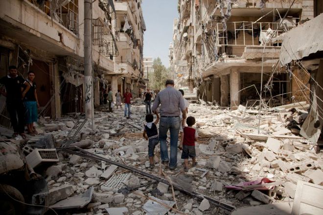 Intervista all'arcivescovo di Aleppo: Aiutateci a rimanere in Siria!