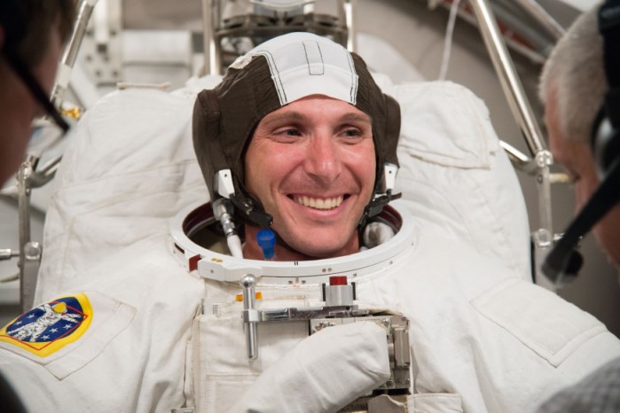 web-michael-hopkins-astronaut-nasa-c2a9nasa-wp