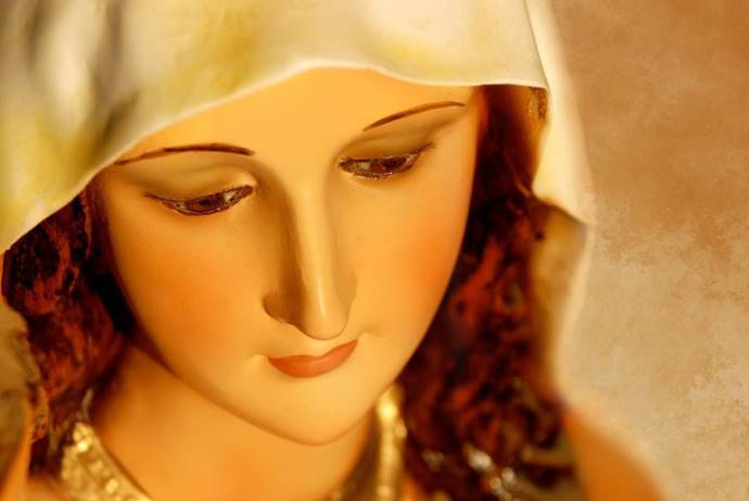 web-blessed-virgin-mary-close-up-mbolina-shutterstock_453828706
