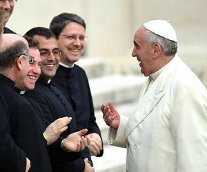 MATRIMONIO&CONVIVENZE/ Francesco ha chiesto ai parroci di essere padri