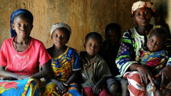 Centrafrica: 10 mila bambini soldato, in campo Save the Children