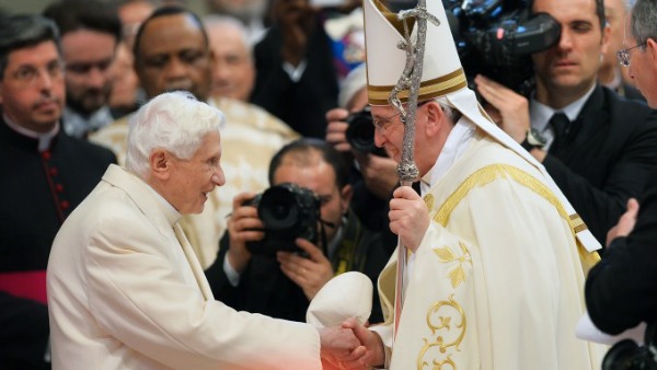 Benedetto XVI sarà presente al Concistoro per la creazione di 20 cardinali