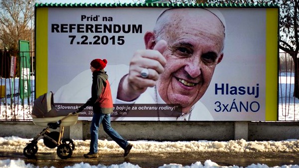 Slovacchia: tre referendum per la famiglia. Incoraggiamento del Papa