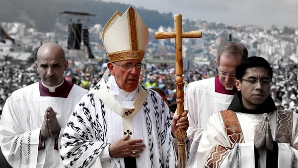 la storia del pastorale in legno utilizzato dal Papa in Ecuador...
