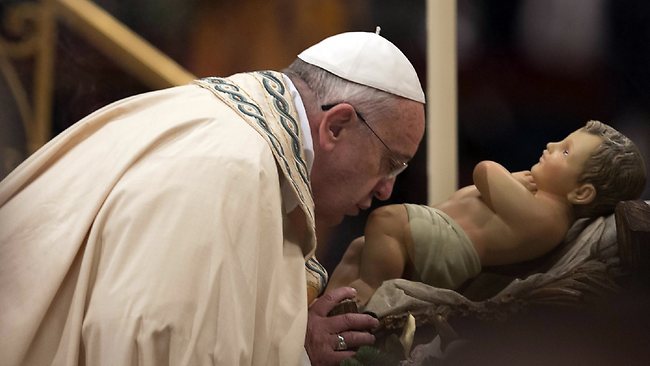 Frasi Natale Di Papa Francesco.La Forza Del Presepe Meditare Il Natale Con Papa Francesco
