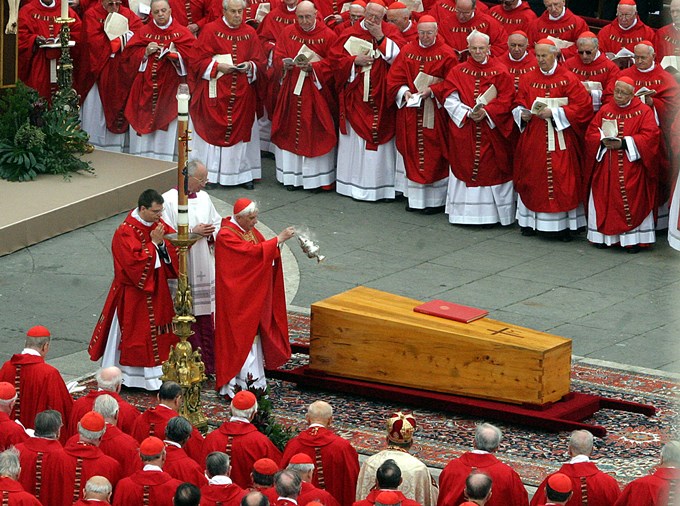 Funerali-Papa-Giovanni-II