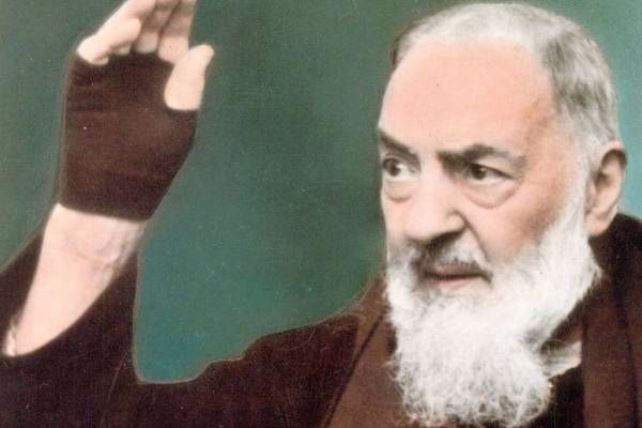 Benedizione di Padre Pio