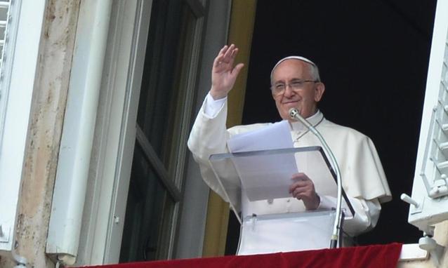 Pope_Francis_angelus