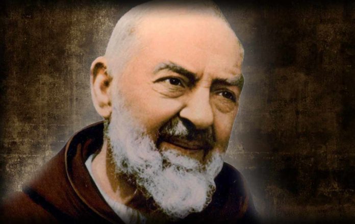 Vuoi Chiedere Una Grazia A Padre Pio Recita Queste Preghiere