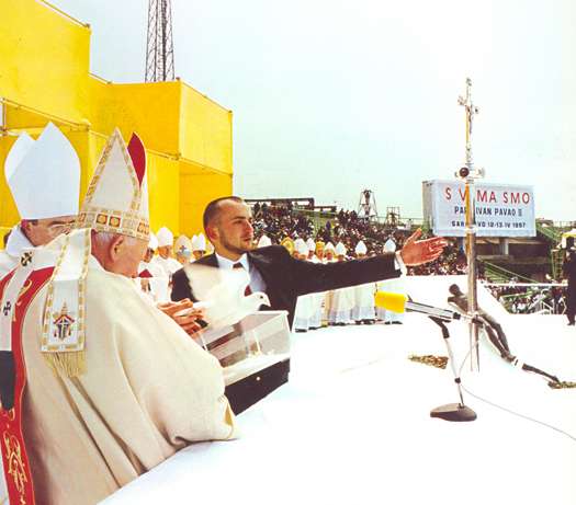 San Giovanni Paolo II, nei suoi viaggi apostolici, 
