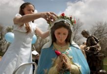 Ogni Giorno Una Lode a Maria, 23 marzo 2022. Maria, Fiore di tutte le donne, prega per noi!