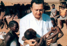 Padre giuseppe ambrosioli riconosciuto il miracolo missionario ospedale di Kalongo uganda