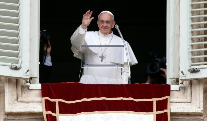 Papa Francesco per la Giornata della Memoria 'mai più'2