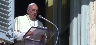 Papa Francesco invita alla preghiera in favore dei popoli in fuga dai conflitti4