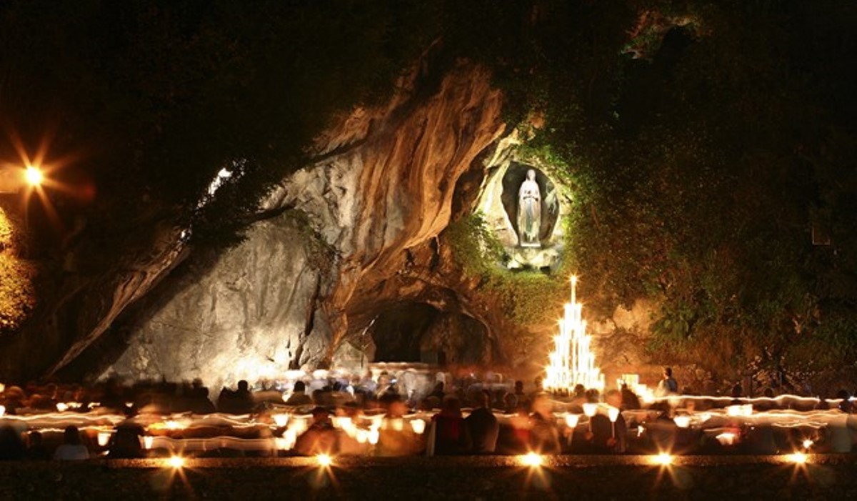 Preghiera alla Madonna di Lourdes