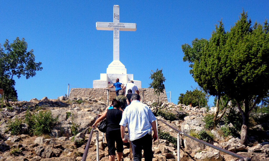 The column dedicated to Medjugorje