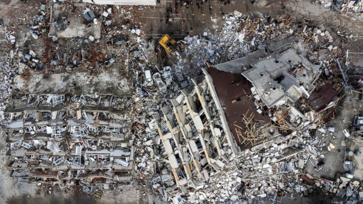 Scene del sisma in Turchia (Foto Vatican Media)